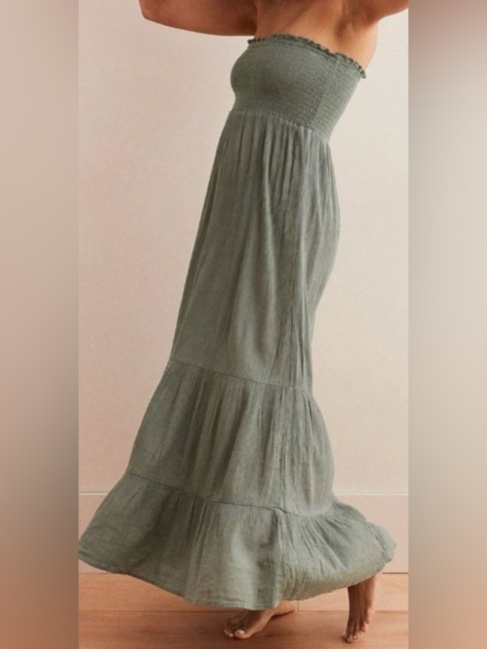 Aerie Olive Green Maxi Dress Medium Smocked Tiered Boho Spring Summer Flowy